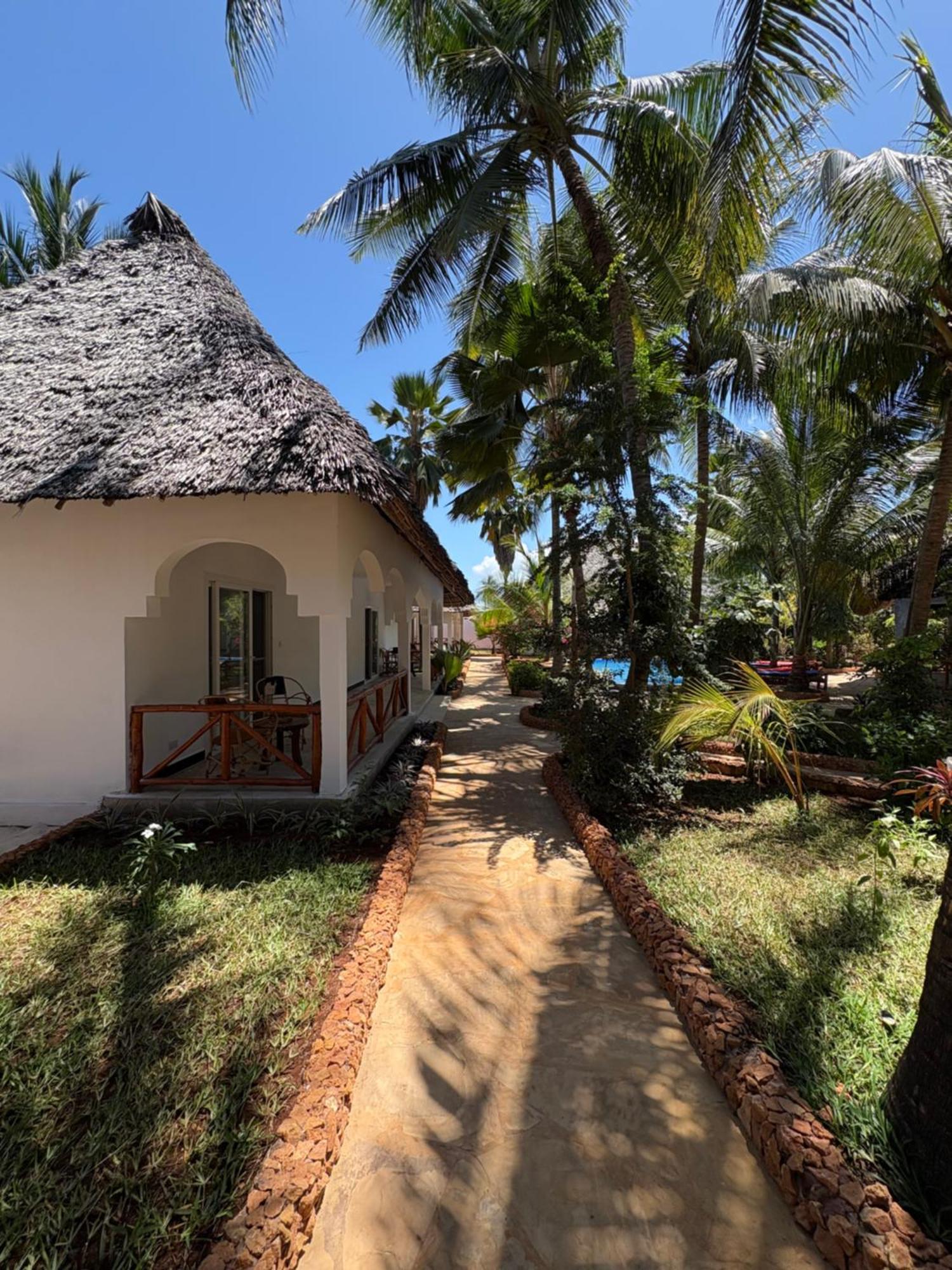 African Bungalows Нунгви Экстерьер фото