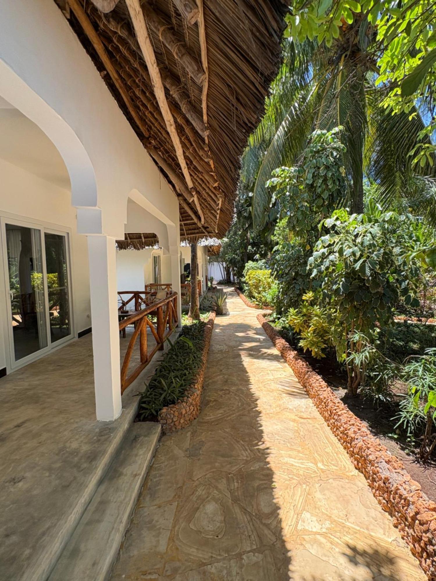 African Bungalows Нунгви Экстерьер фото