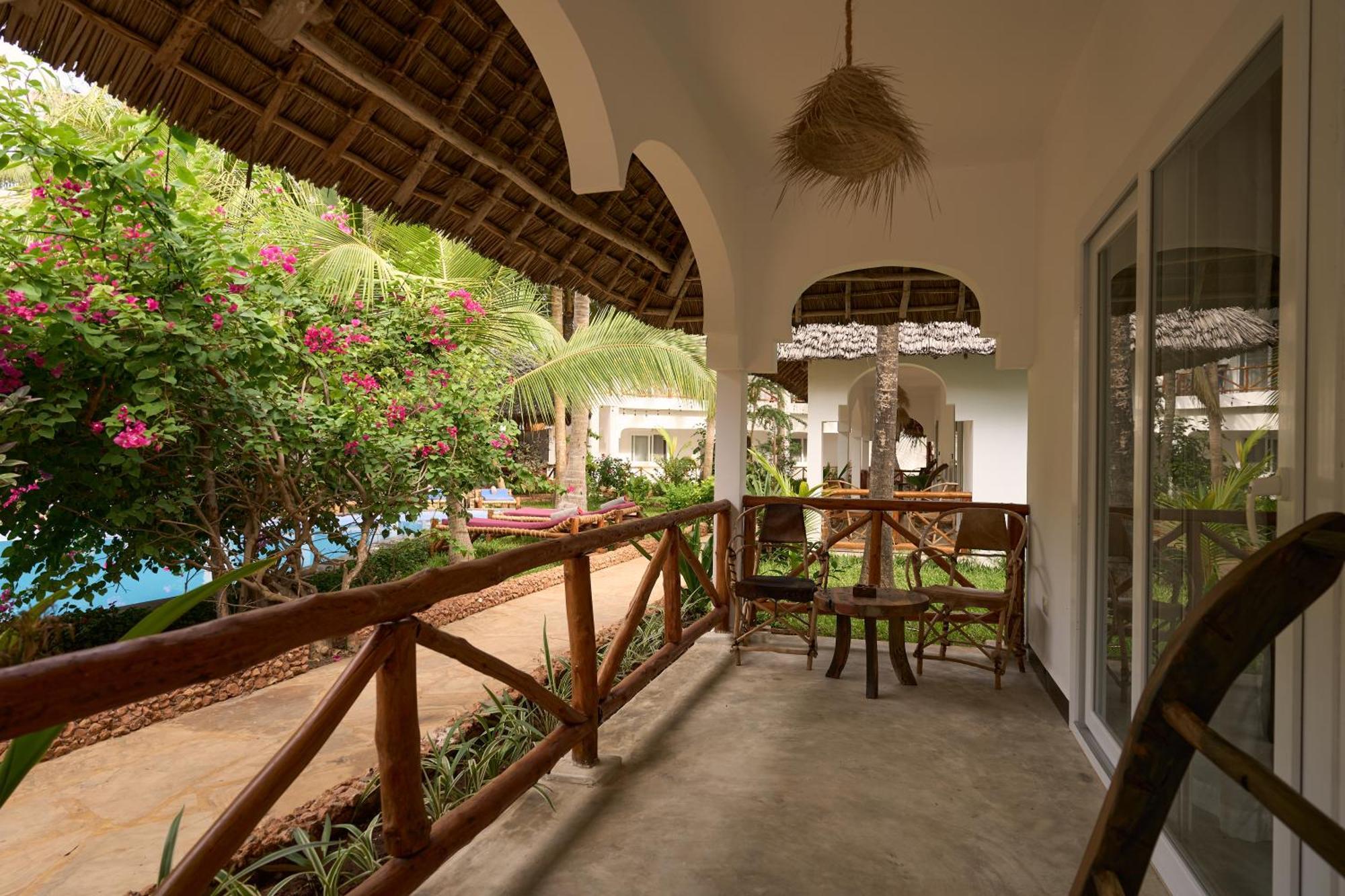 African Bungalows Нунгви Экстерьер фото