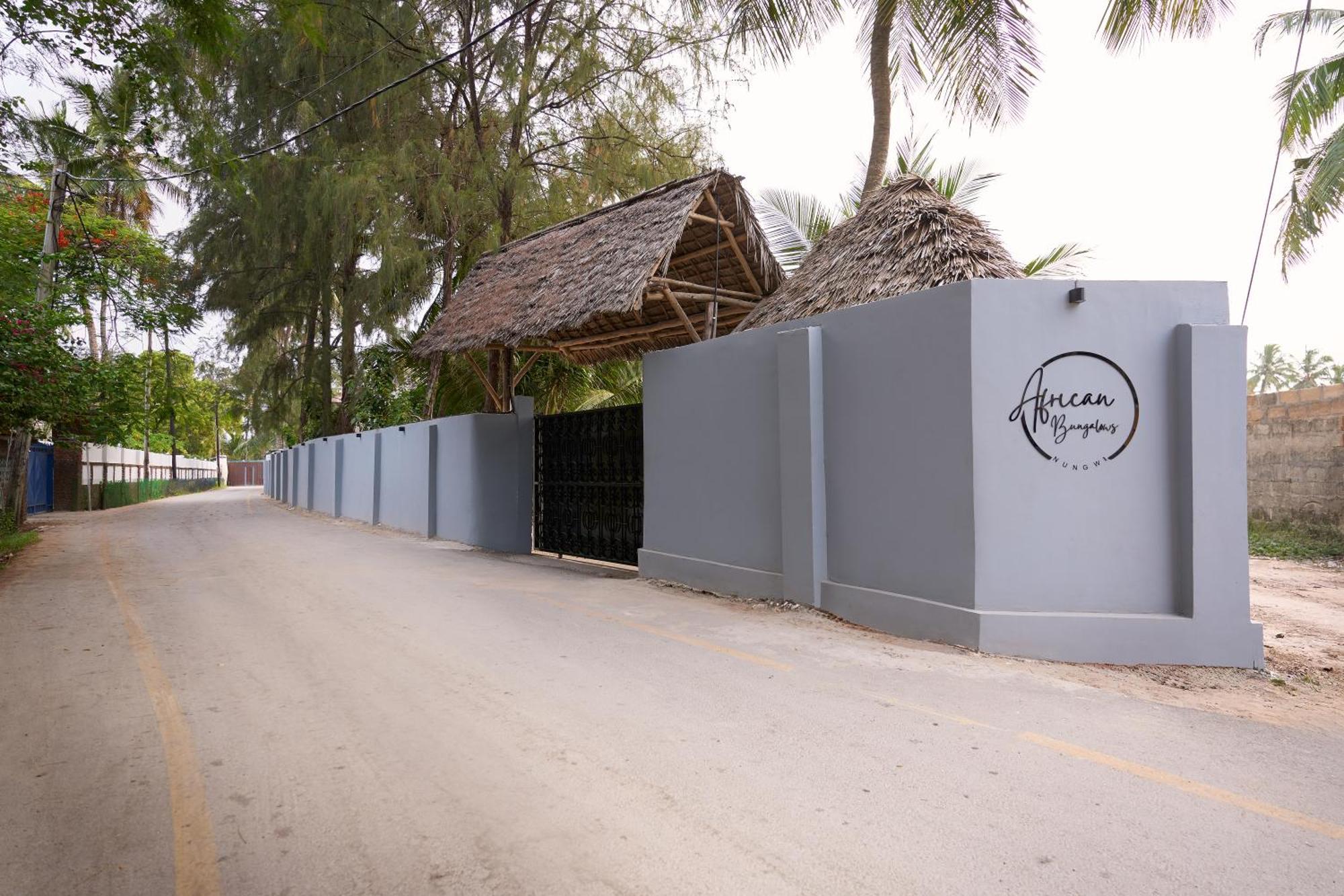 African Bungalows Нунгви Экстерьер фото